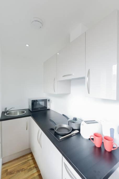 City Sparrow Apartments 5 Londra Exterior foto